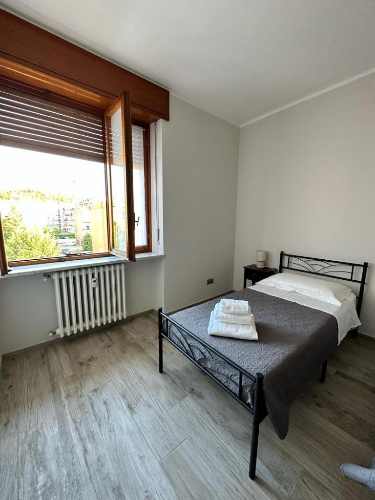 Ca Rosas - Appartamento Alba Alba  Esterno foto